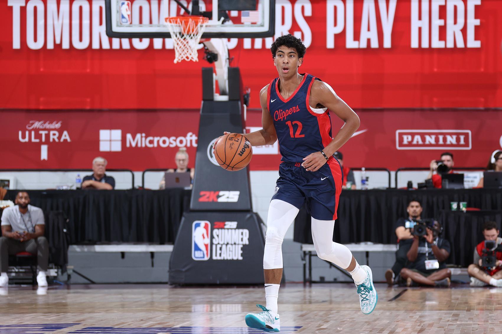 乐视体育体育直播-卡姆-克里斯蒂：想为球队带来防守和投射 要为哈登和小卡拉开空间