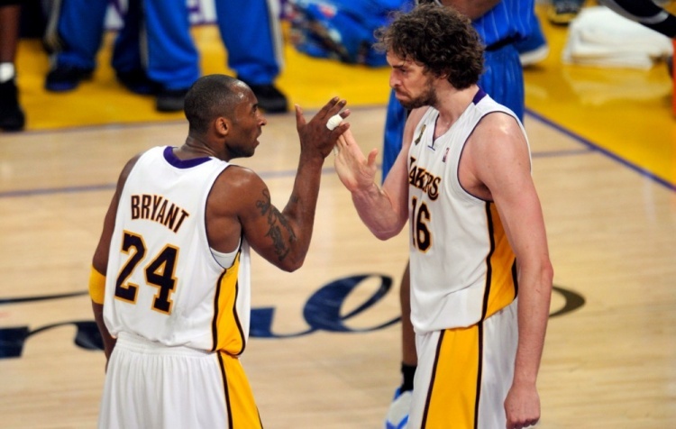 韦德：10年总决科比打得非常差 每个人都觉得加索尔该是FMVP