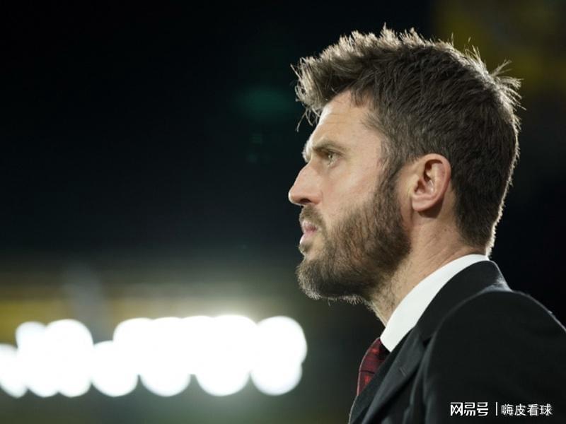 乐竞app体育下载-央视直播两场英超，曼城多人缺席，曼联迎来转机，两大主力回归